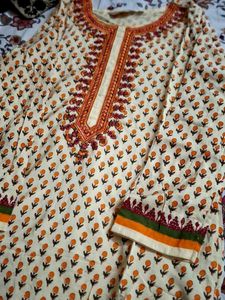 Tavisha Floral Print Kurti