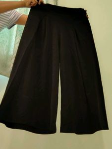 palazzo with pockets/Wide Leg Black Pants