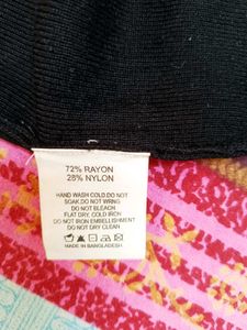 Black Sleeveless Knit Top
