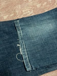 Denim Jeans/ free pullover whitish