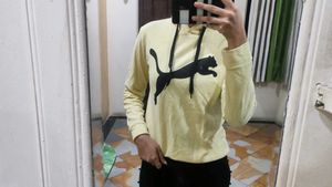 Yellow Sweatshirt