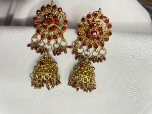 Ethnic 4 Piece Necklace Set With Mangtika