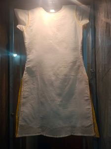 Chandesari Cotton Embroidery Work Short Kurta