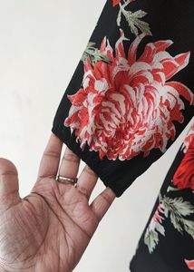 Beautiful Floral Print Long Top.Size 38