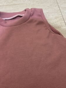 Mauve Ribbed Cropped Tank