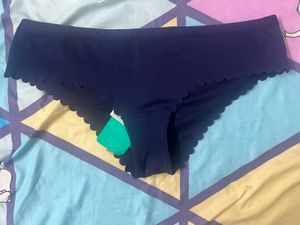 Navy Scalloped Undies