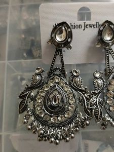 Heavy Work Unique Design Jhumka Only For  Rs190