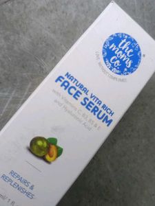 The Moms Co. Face Serum