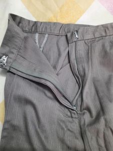 Women&#39;s Grey Formal Trousers Size 30