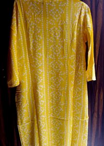 Vibrant Yellow Bandhani Kurta with Elegant Embroid