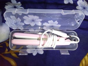 Mini Pink Hair Straightener