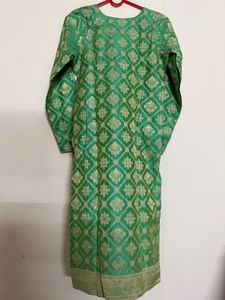🆕 Emerald Green Brocade Kurti