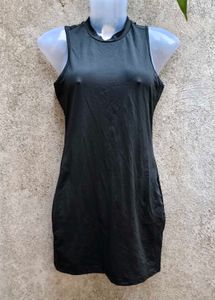 6.26.2 SEXY BLACK BODYCON