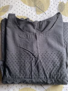 woman t shirt