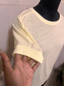 women’s tee
