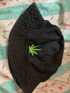 Black Bucket Hat with Leaf