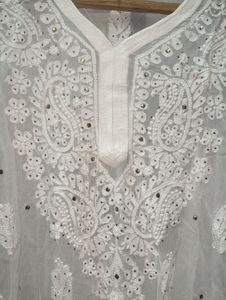 Lucknowi Chikankari Viscose Mukesh Work Kurti