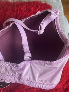 Lace Detail Bra Clovia 32 lightly padded