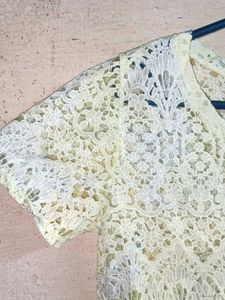 Ladies See-through Fashion Lace Top Multicolour