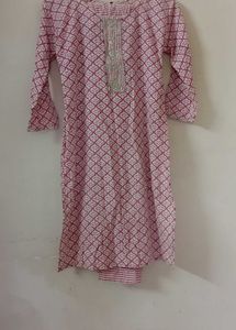 Pink Printed Kurti with Embellishments💫
