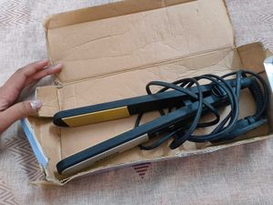 Nova Hair Straightener