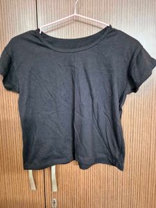 Black Classic Crop Top | 34