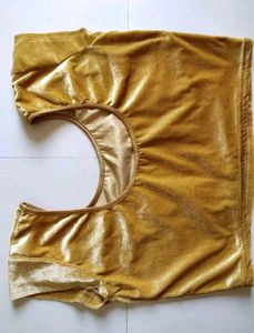 4 Combo Saree With Blouse 🎉..