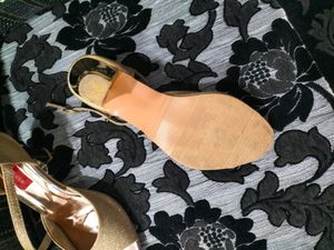 Golden HEELS