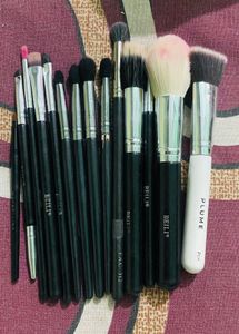 London pride PAC belly mixed Makeup  brush