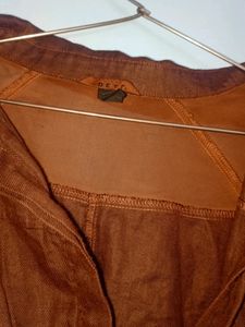 Brown Top