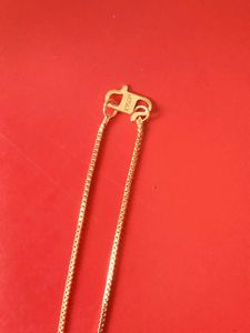 Gold Tone Ball Pendant Necklace