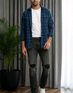 🇦🇮Authentic American Eagle Outfitters Ripped