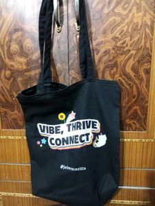 Brand New Tote Bag With Zip