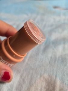 Cheeky Shine Highlighter Gold