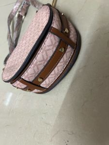 Michael Kors Crossbody Bag