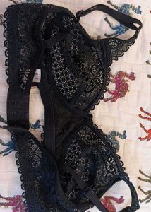 Used Undergarments (Bra, Panties, Cami)