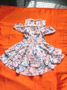 ❤️beautiful cut sleeves 💃Floral Dress♥️