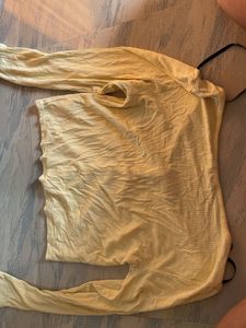 Cute Yellow Button-Up Top