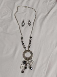 Silver Tone Necklace & Earrings