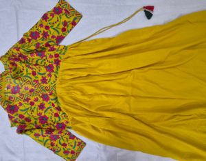 Beautiful Yellow cotton kurti🌼