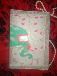 Elegant Clutch