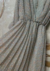 Floral Print Grey Dress