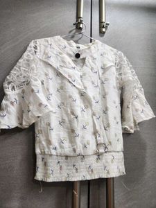 White Top For Casual Wearing