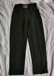 Olive green casual pants , Size S