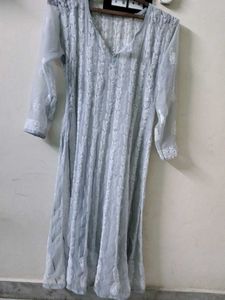 Elegant Embroidered Chikan Kurti