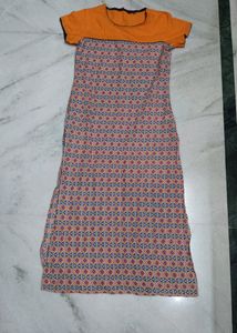 Pure cotton straight A-line kurti by Sangria.