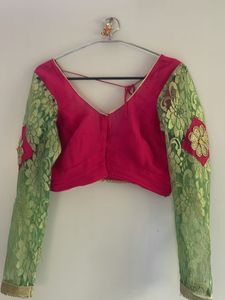 Multi Coloursaree With Long Sleeves Blouse
