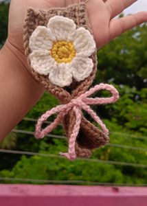 Crochet Daisy Flower Bouquet Keychain