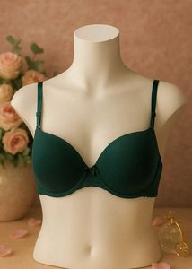 🇳🇿💫 Beautiful Bottle Green Colour Paded Bra