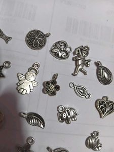 Silver Charms✨️☺️